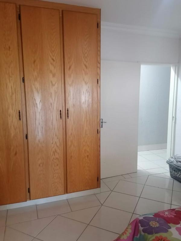 5 Bedroom Property for Sale in Noordkruin Gauteng
