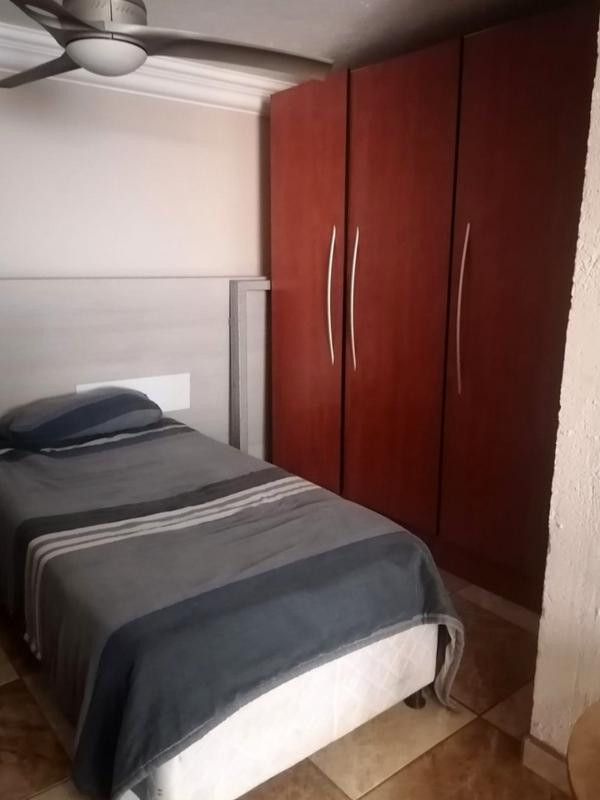 5 Bedroom Property for Sale in Noordkruin Gauteng
