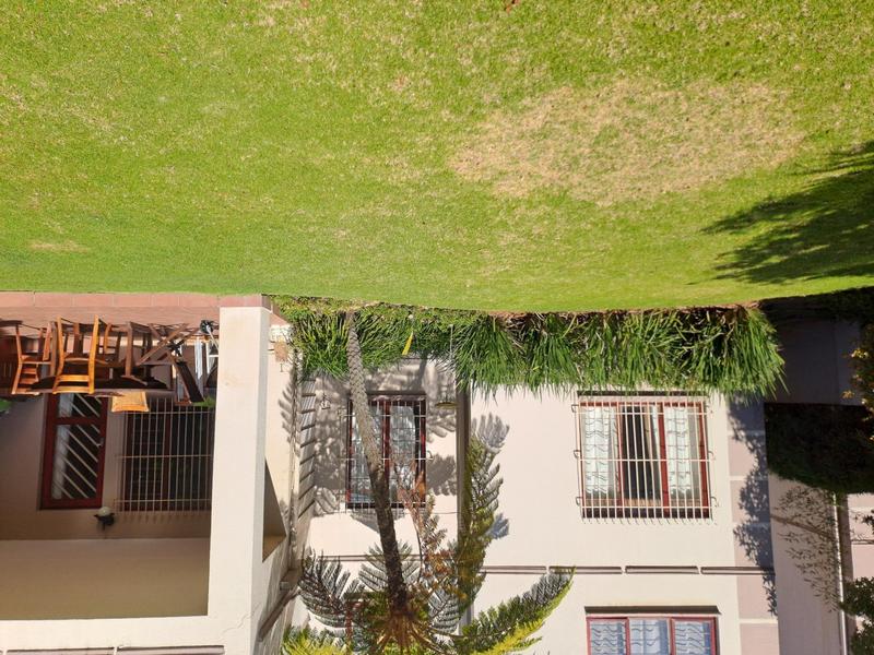To Let 2 Bedroom Property for Rent in Bedfordview Gauteng