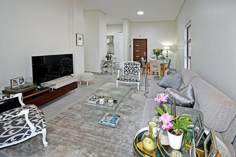 To Let 2 Bedroom Property for Rent in Kensington Gauteng