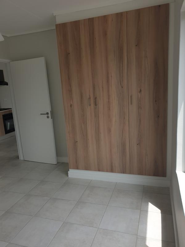 1 Bedroom Property for Sale in Linbro Park Gauteng