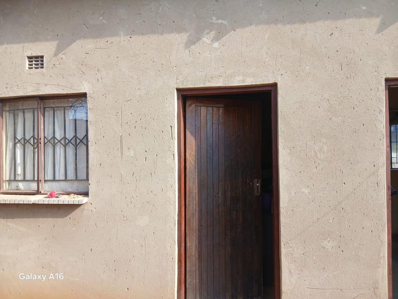 2 Bedroom Property for Sale in Devland Gauteng