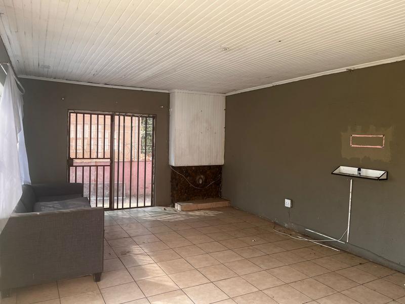 5 Bedroom Property for Sale in West Turffontein Gauteng