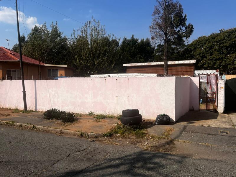 5 Bedroom Property for Sale in West Turffontein Gauteng