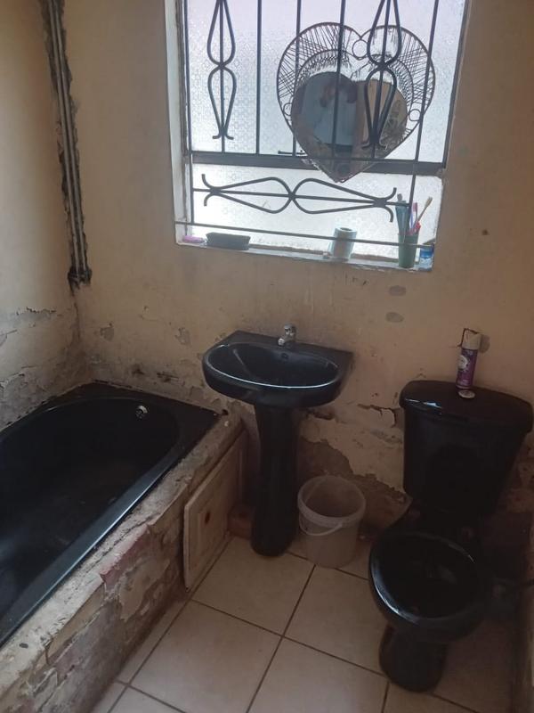 3 Bedroom Property for Sale in Orange Farm Gauteng