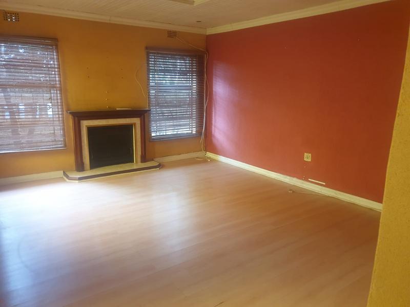 3 Bedroom Property for Sale in Chiawelo Gauteng