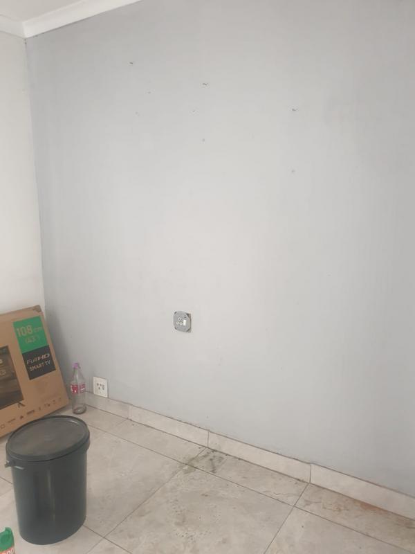 3 Bedroom Property for Sale in Chiawelo Gauteng