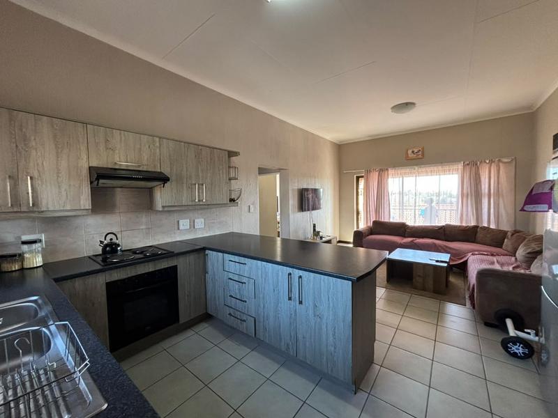 2 Bedroom Property for Sale in Wilgeheuwel Gauteng
