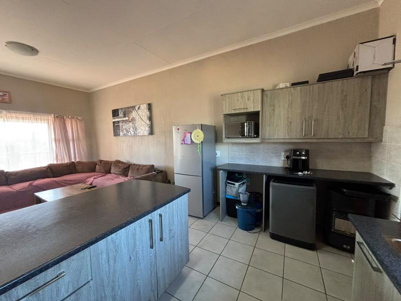 2 Bedroom Property for Sale in Wilgeheuwel Gauteng