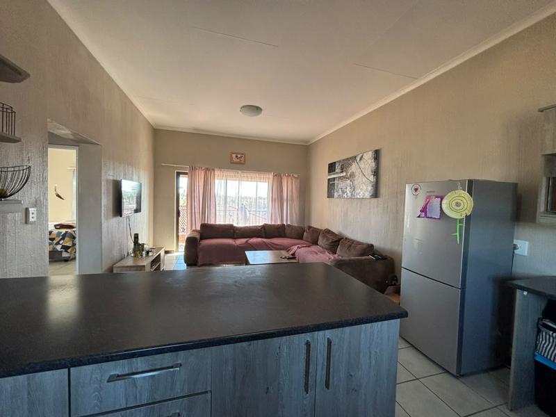 2 Bedroom Property for Sale in Wilgeheuwel Gauteng