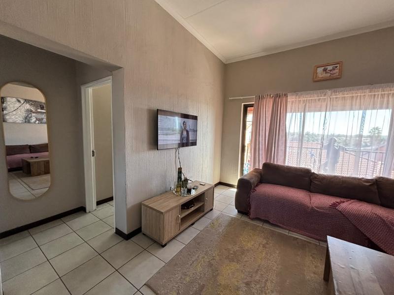 2 Bedroom Property for Sale in Wilgeheuwel Gauteng
