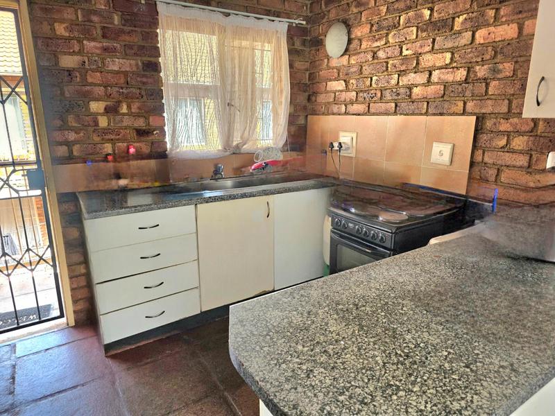 2 Bedroom Property for Sale in Elspark Gauteng