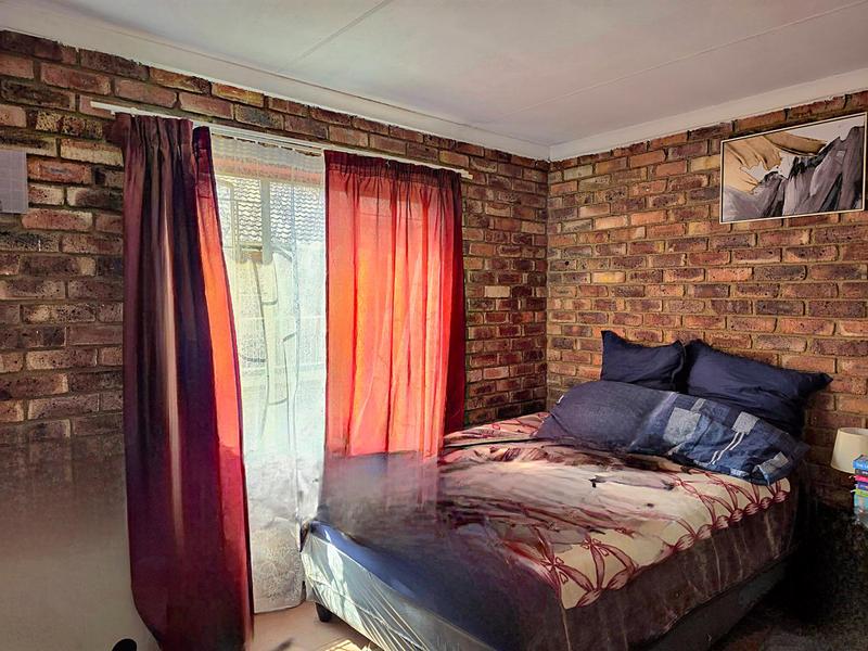 2 Bedroom Property for Sale in Elspark Gauteng