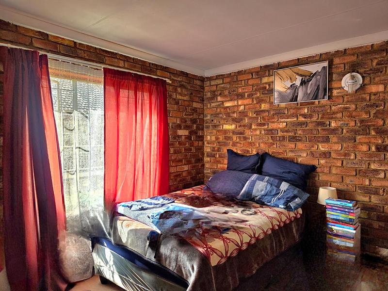 2 Bedroom Property for Sale in Elspark Gauteng
