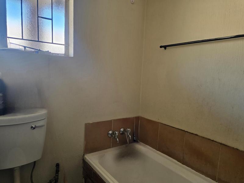 2 Bedroom Property for Sale in Elspark Gauteng