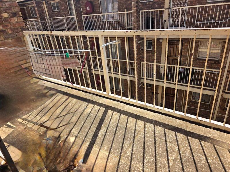 2 Bedroom Property for Sale in Elspark Gauteng