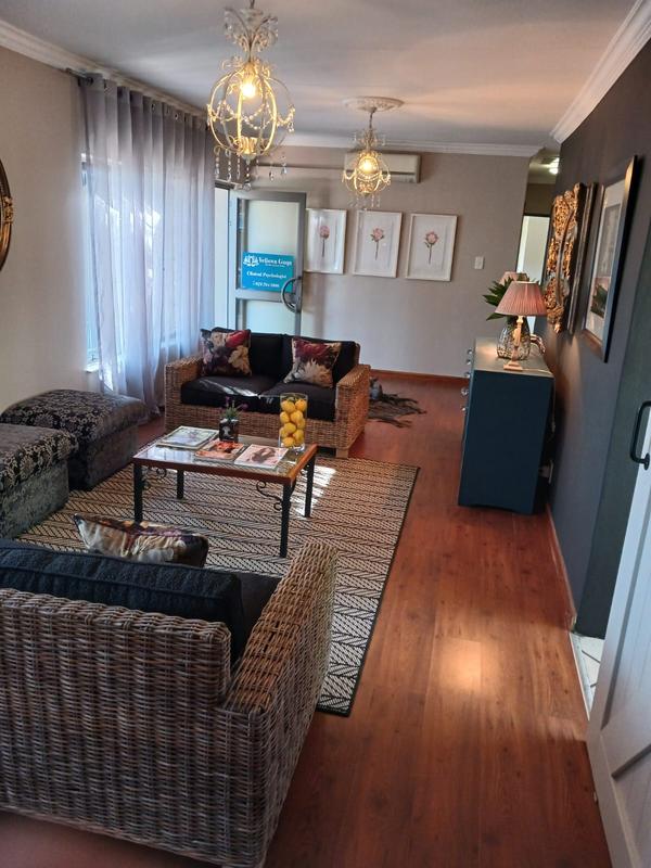 6 Bedroom Property for Sale in Rooihuiskraal Gauteng