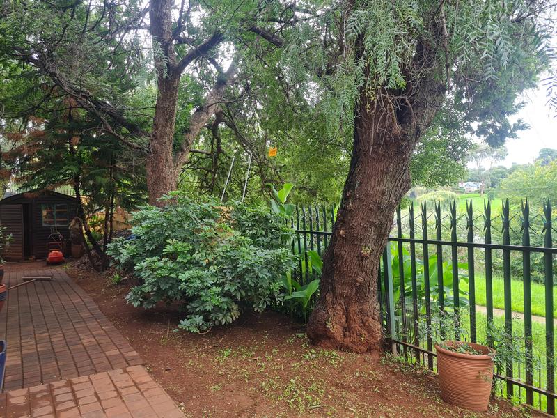 4 Bedroom Property for Sale in Westdene Gauteng