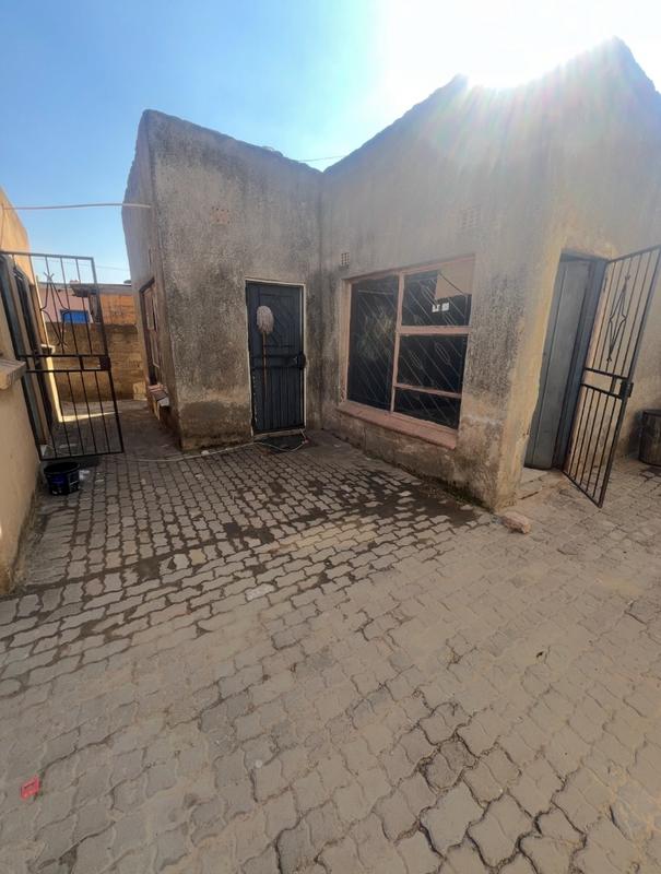 11 Bedroom Property for Sale in Tembisa Central Gauteng