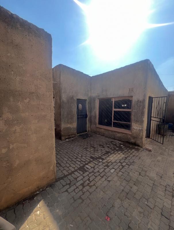 11 Bedroom Property for Sale in Tembisa Central Gauteng