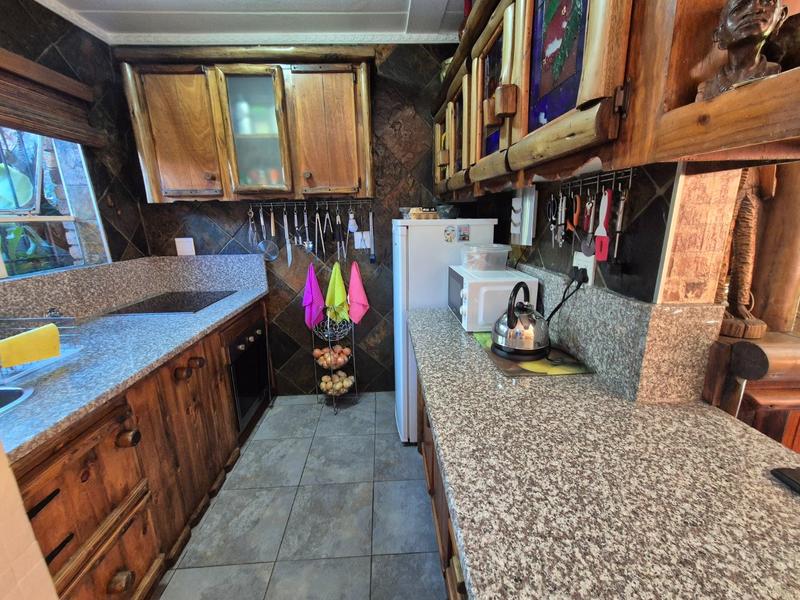 2 Bedroom Property for Sale in Dorandia Gauteng