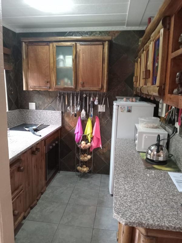 2 Bedroom Property for Sale in Dorandia Gauteng