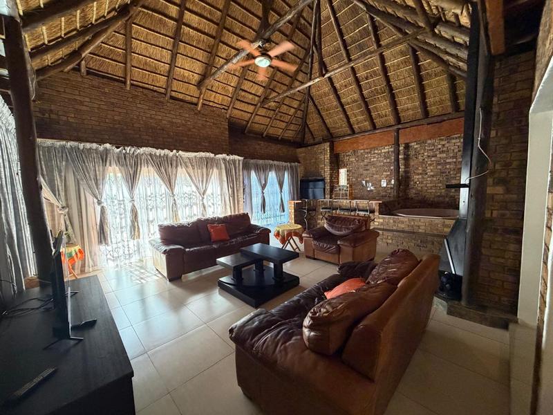 4 Bedroom Property for Sale in Theresa Park Gauteng