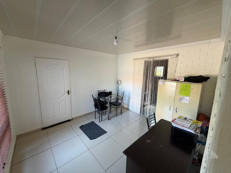 4 Bedroom Property for Sale in Theresa Park Gauteng