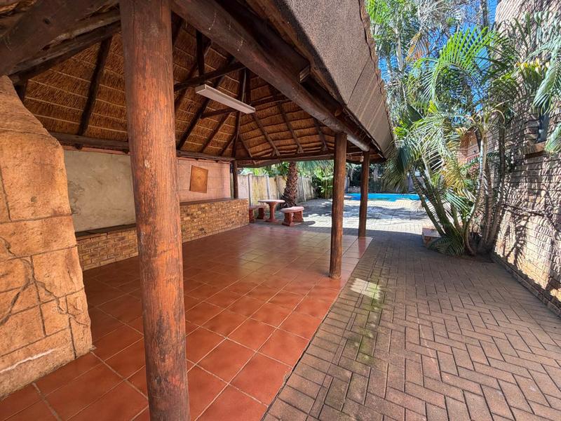 4 Bedroom Property for Sale in Theresa Park Gauteng