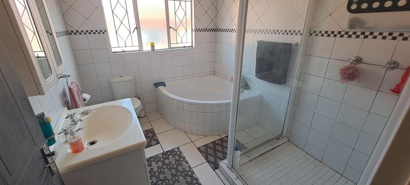 2 Bedroom Property for Sale in Boksburg North Gauteng