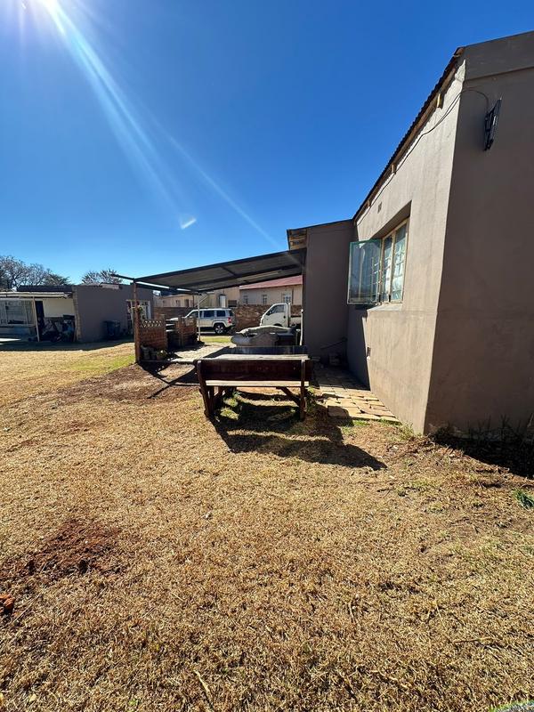 3 Bedroom Property for Sale in Selection Park Gauteng