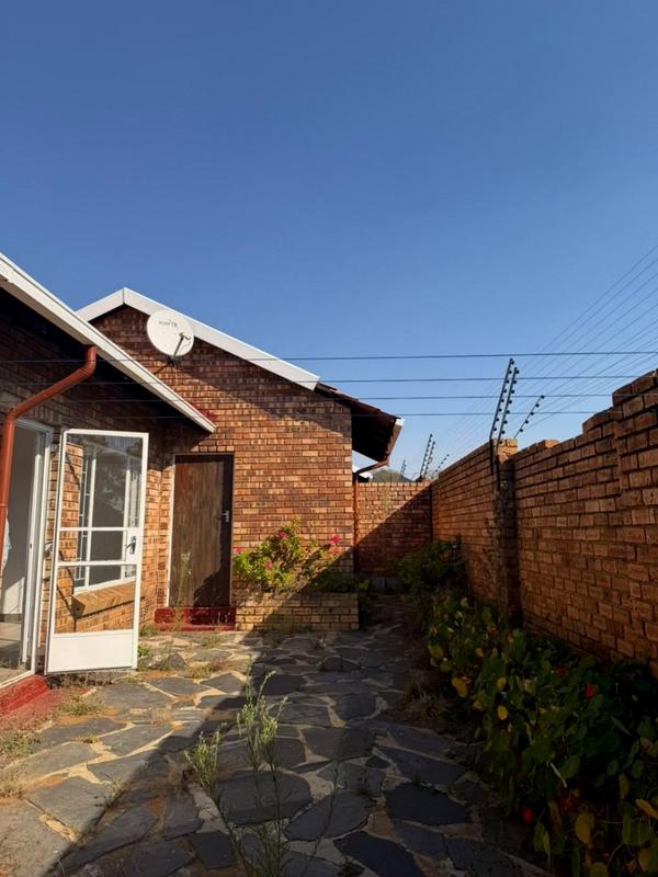 3 Bedroom Property for Sale in Groblerpark Gauteng