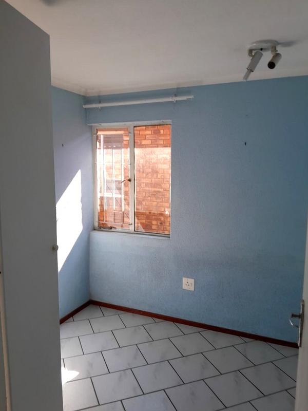 3 Bedroom Property for Sale in Groblerpark Gauteng