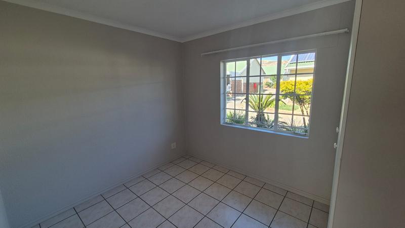 2 Bedroom Property for Sale in Ninapark Gauteng