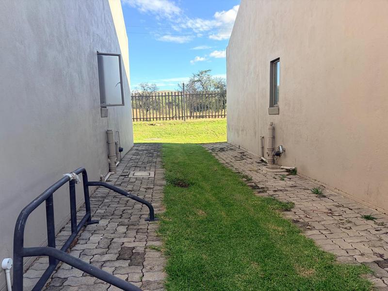 2 Bedroom Property for Sale in Eldorette Gauteng