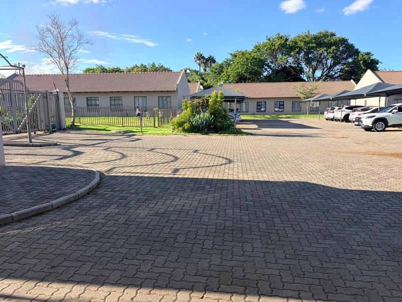 2 Bedroom Property for Sale in Eldorette Gauteng