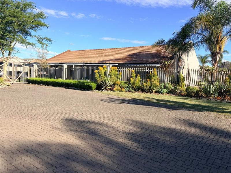 2 Bedroom Property for Sale in Eldorette Gauteng
