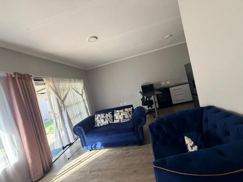 2 Bedroom Property for Sale in Eldorette Gauteng
