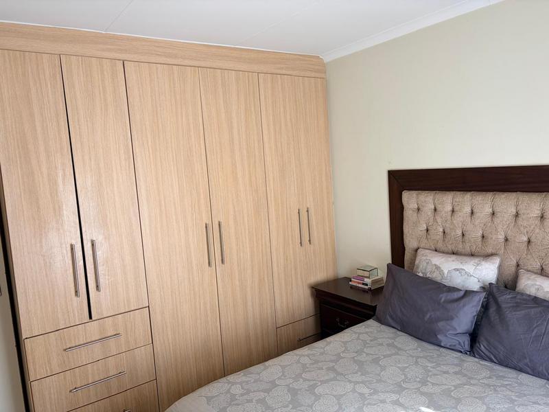 3 Bedroom Property for Sale in Kirkney Gauteng