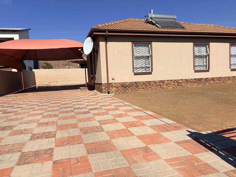 3 Bedroom Property for Sale in Kirkney Gauteng
