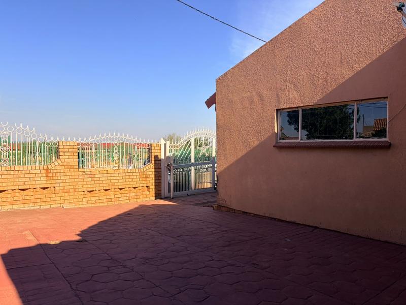 3 Bedroom Property for Sale in Soshanguve Gauteng