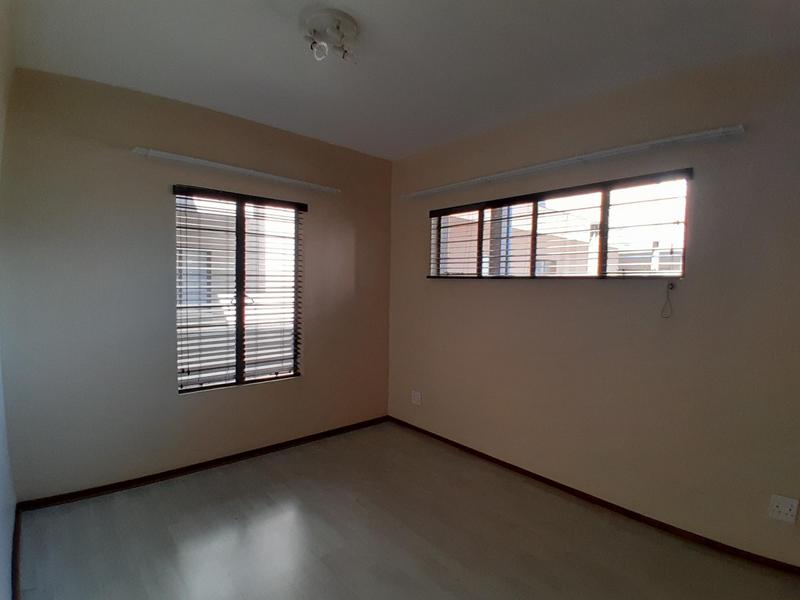 2 Bedroom Property for Sale in Eldo Lakes Estate Gauteng