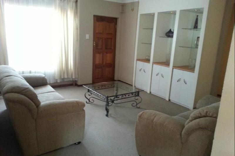 3 Bedroom Property for Sale in New Redruth Gauteng