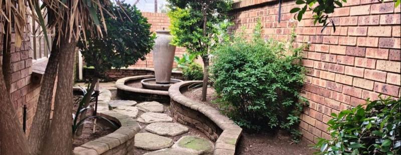 3 Bedroom Property for Sale in New Redruth Gauteng