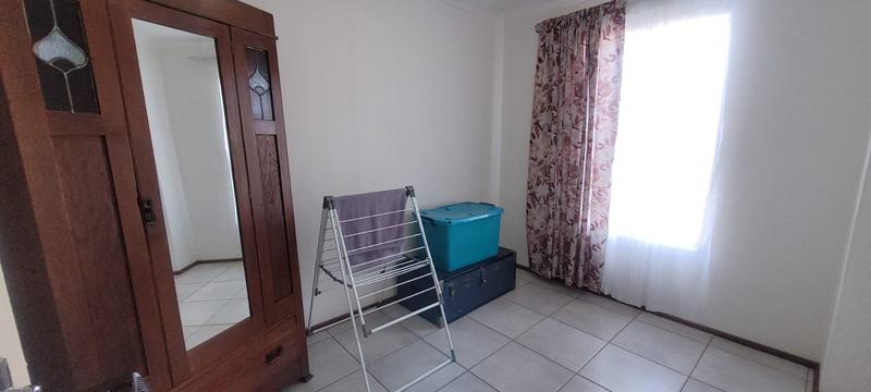 2 Bedroom Property for Sale in Mulbarton Gauteng