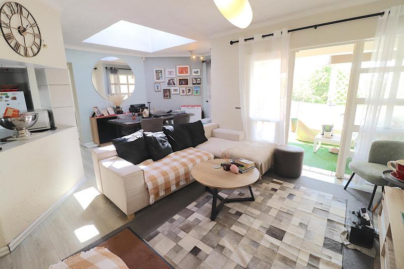 2 Bedroom Property for Sale in Rivonia Gauteng