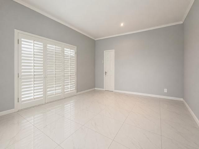 To Let 4 Bedroom Property for Rent in Bryanston Gauteng