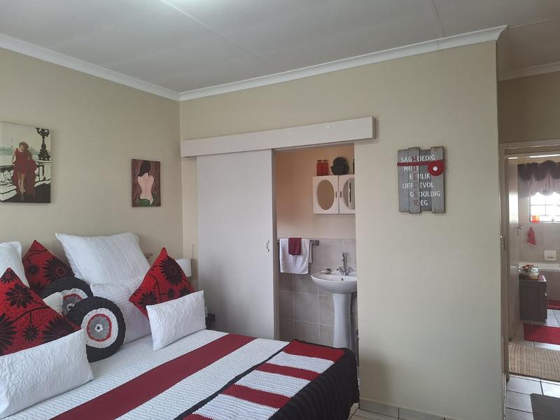 To Let 2 Bedroom Property for Rent in Dalview Gauteng