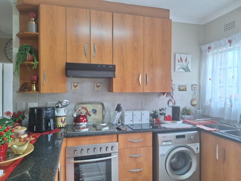 To Let 2 Bedroom Property for Rent in Dalview Gauteng