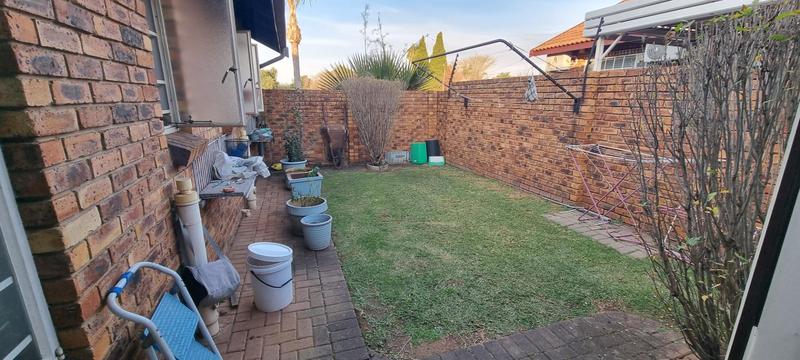 3 Bedroom Property for Sale in Eldoraigne Gauteng